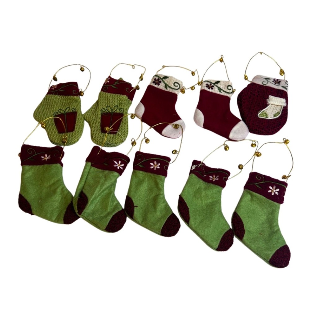 Lot of Christmas Tree Ornaments Mini Fabric Stockings Green & Red Holiday Decor